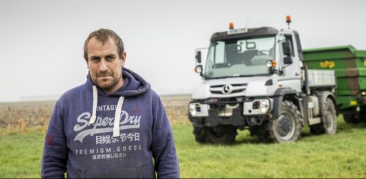 AGRICULTURAL CONTRACTOR'S MERCEDES-BENZ UNIMOG WINS HANDS DOWN AT THE PUMPS