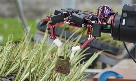 CONFERENCE BRINGS INTERNATIONAL ROBOTICS EXPERTS TO UK HORTICULTURE