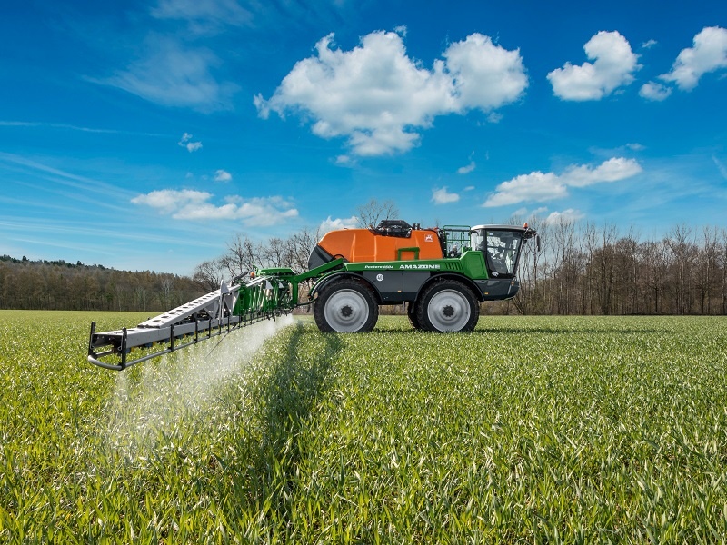 Putting sprayers through their paces at Cereals
